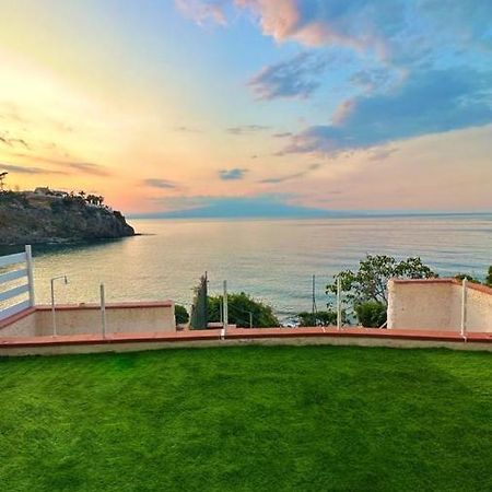 Villa La Vista - Baia Del Gambero Аугуста Екстериор снимка
