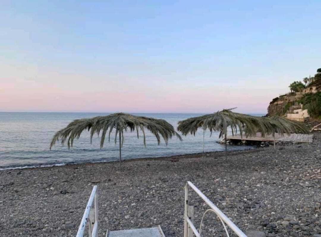 Villa La Vista - Baia Del Gambero Аугуста Екстериор снимка