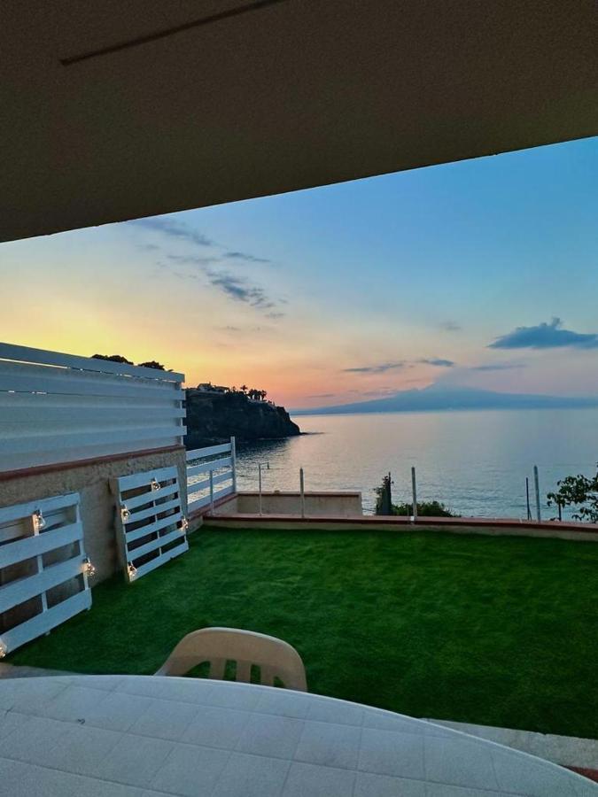 Villa La Vista - Baia Del Gambero Аугуста Екстериор снимка