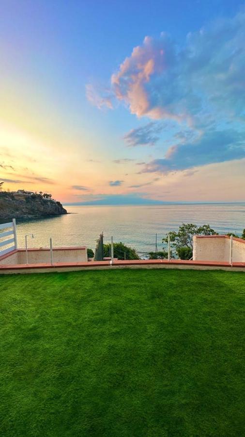 Villa La Vista - Baia Del Gambero Аугуста Екстериор снимка