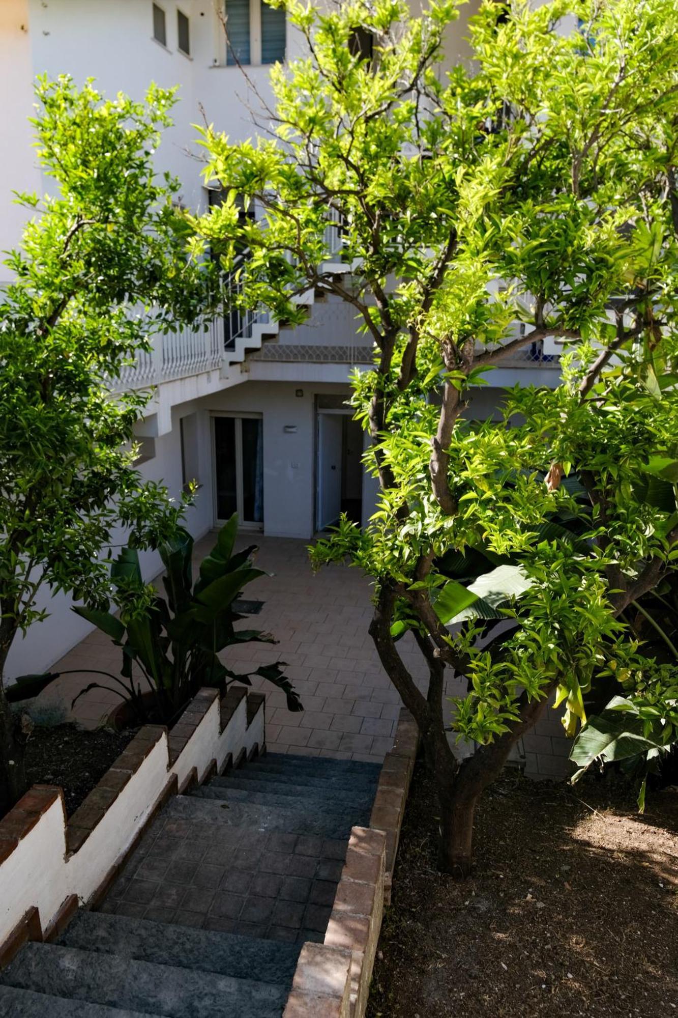 Villa La Vista - Baia Del Gambero Аугуста Екстериор снимка